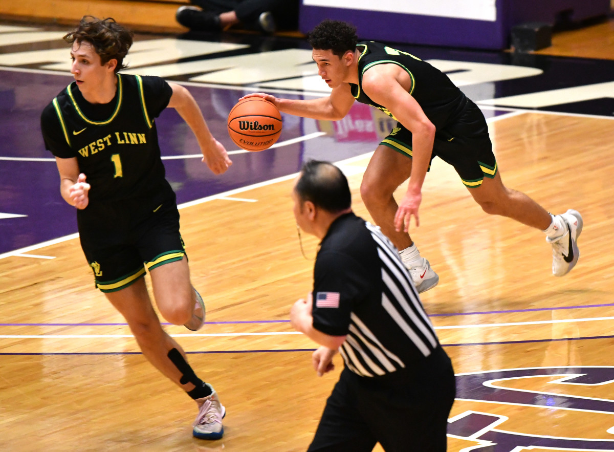 West Linn South Medford boys basketball Taylor Balkom 28